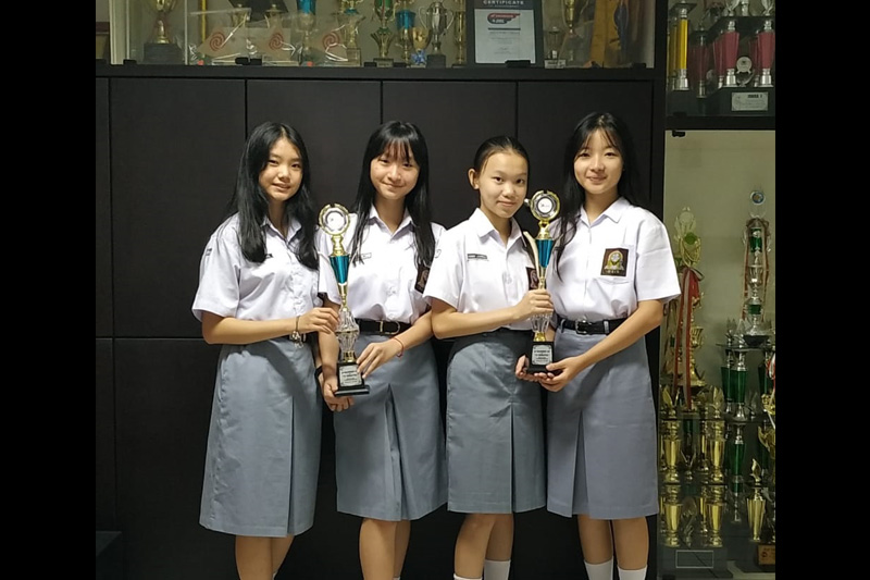 You are currently viewing SMA Negeri 1 Medan Juara Debat Bahasa Inggris Tingkat Sumatera Utara