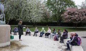 Read more about the article Sekolah Tanpa Kelas: Eksperimen Pendidikan Terbuka di Denmark