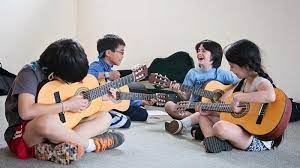 Read more about the article Peran Pendidikan Musik dalam Pengembangan Emosi dan Kognisi Siswa
