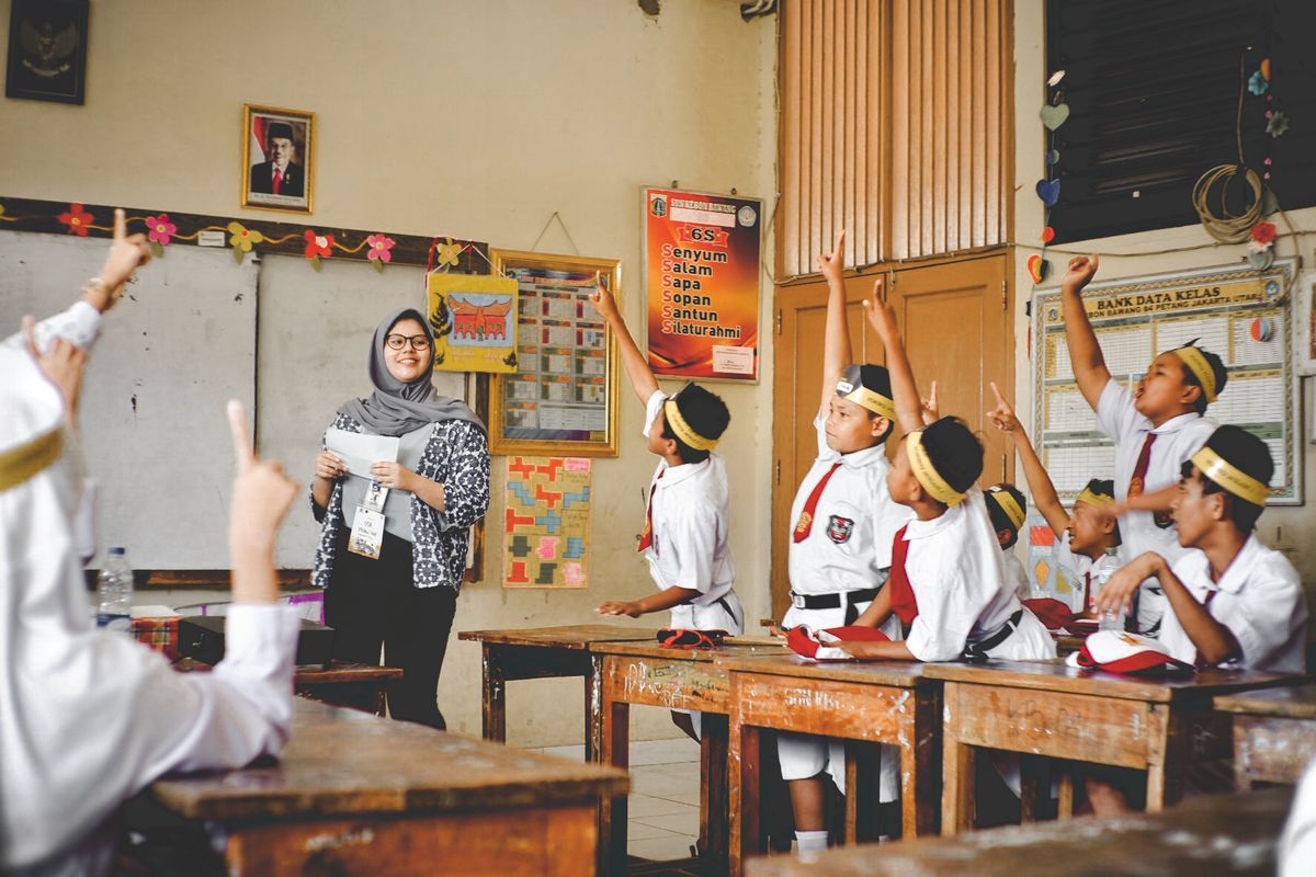 Read more about the article Pendidikan dan Teknologi 2025: Menyongsong Era Belajar Tanpa Batas